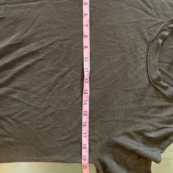 New York & Company brown tunic sweater - Picture 10 of 10